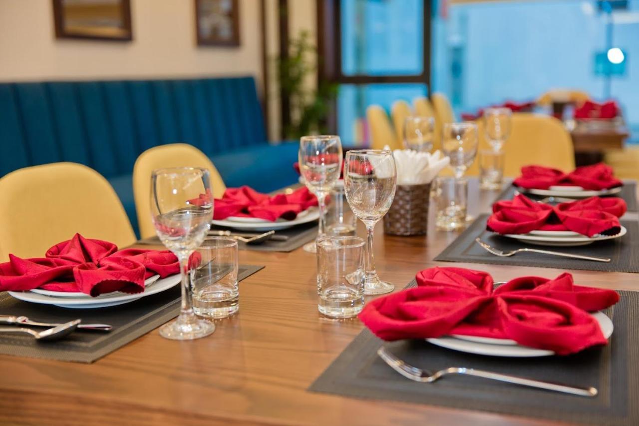 Mong Cai Luxury6 Hotel מראה חיצוני תמונה